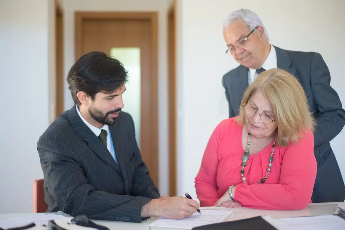 Marché immobilier post-Covid pour les seniors : anticiper les tendances financières futures