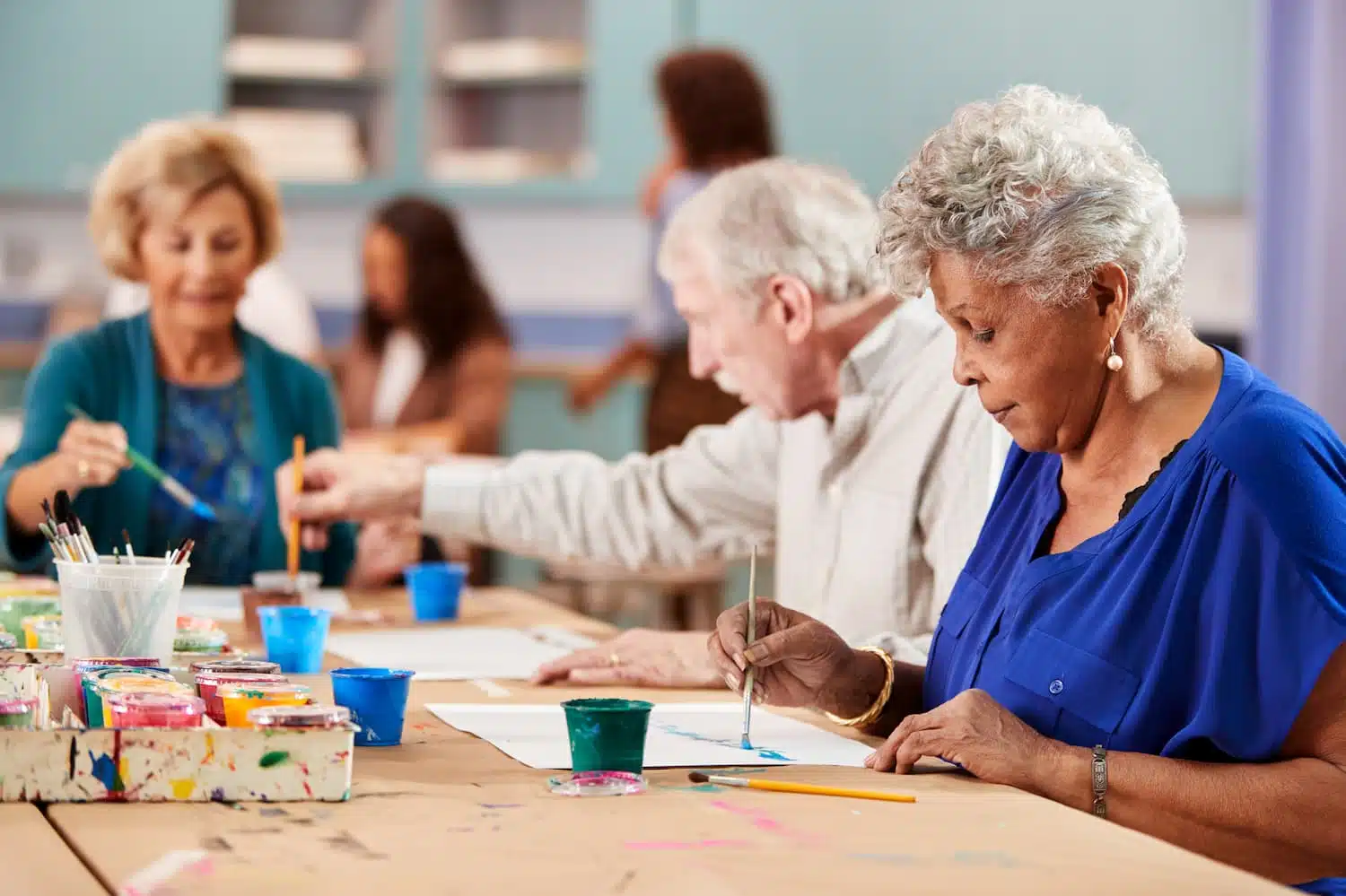 Les loisirs créatifs et les seniors