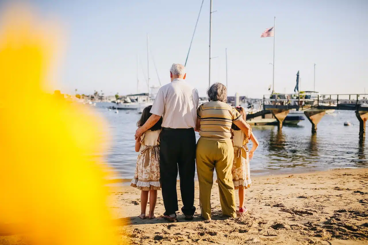 Les retraités ne doivent pas hésiter à prendre des vacances pour profiter de la vie