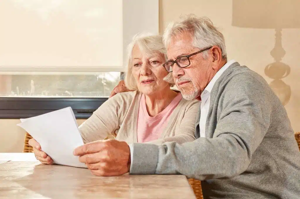 Les retraités doivent entretenir leurs relations avec leurs amis et leur famille