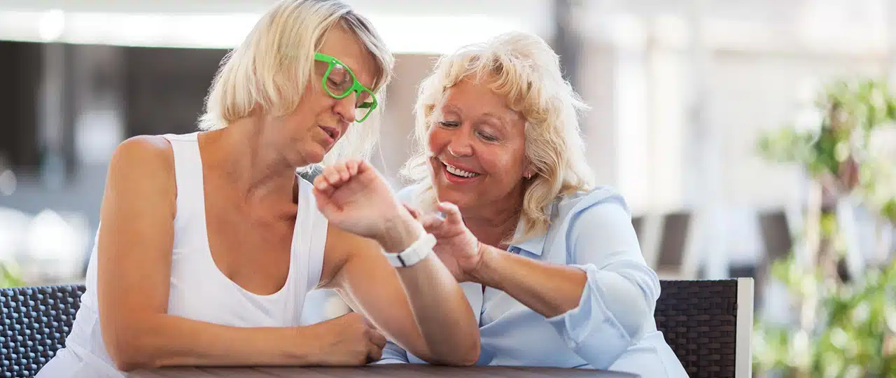 Les avantages des montres connectées pour les seniors