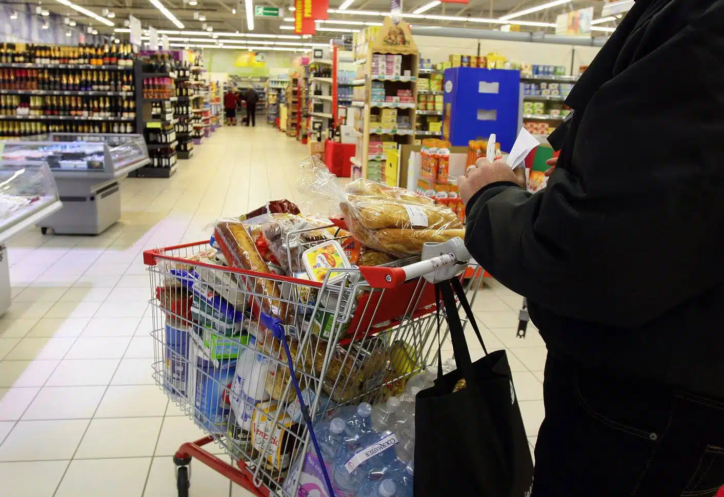 Lequel des meilleurs chariots de supermarché est le plus adapté aux seniors