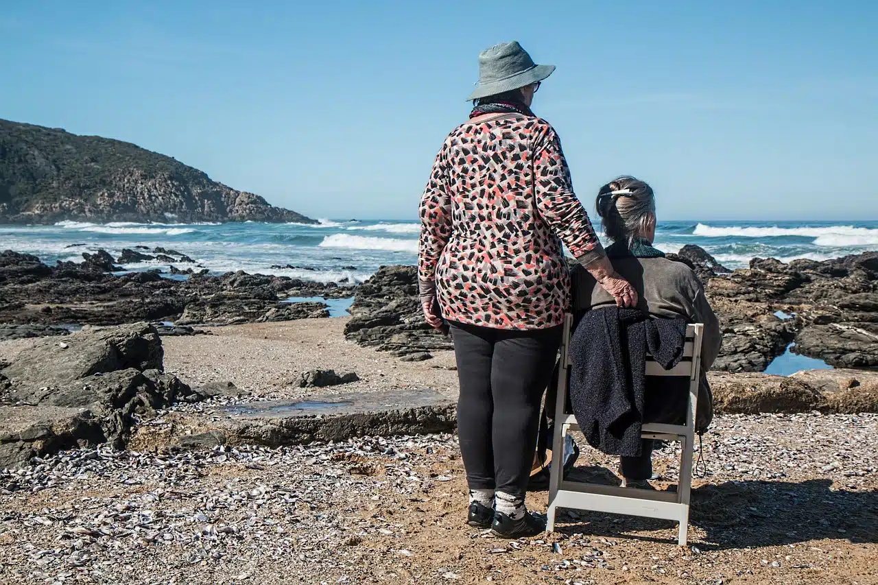 Comment faire face aux défis spécifiques aux familles seniors